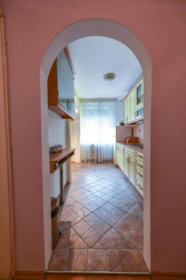 Lux Apartman Cvetkovic クラリエボ エクステリア 写真